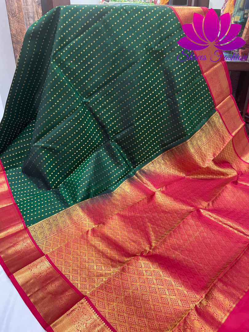 Bottle Green With Red Colour Combinations Dotted Design Kanchipuram Silk Saree - Shrees  Fashion Australia