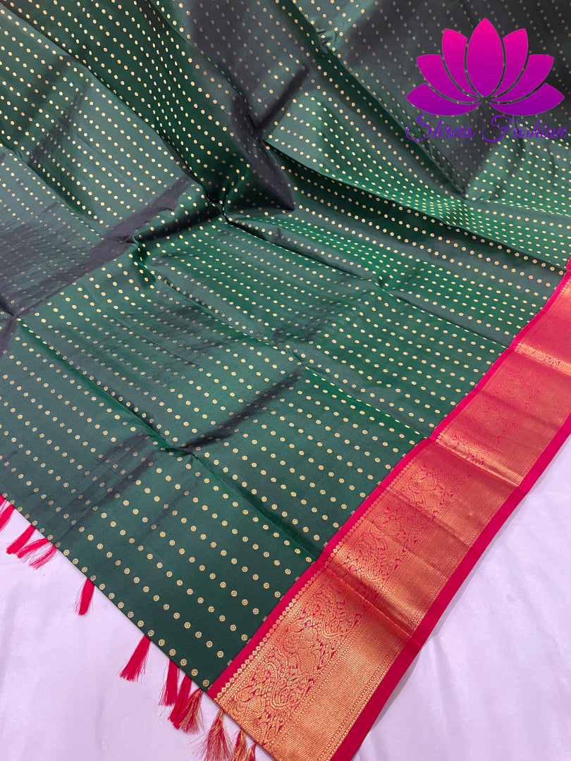 Bottle Green With Red Colour Combinations Dotted Design Kanchipuram Silk Saree - Shrees  Fashion Australia