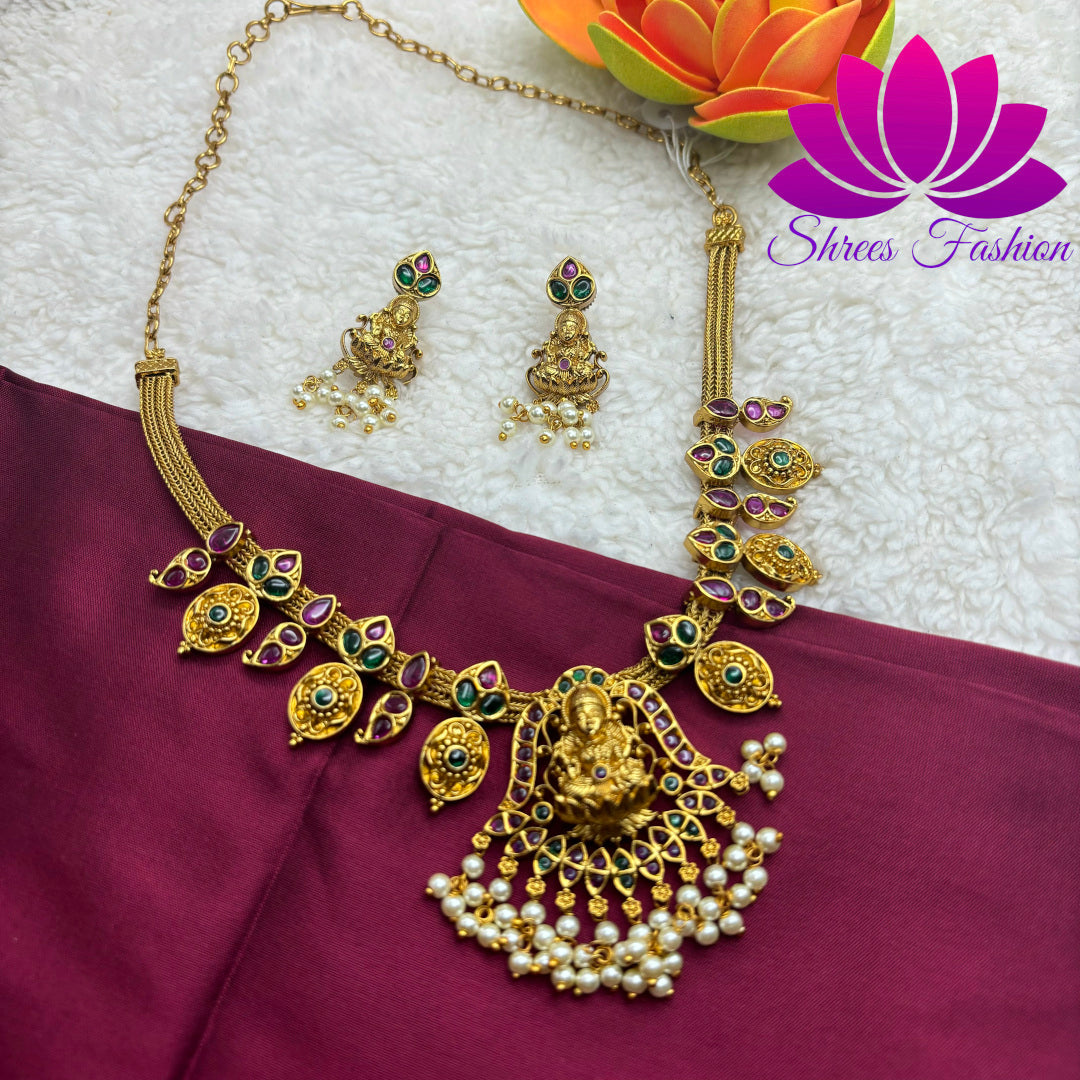 "Divine Splendor: Matte Gold Temple Necklace with Exquisite Pendant"