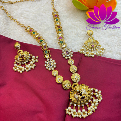 Matte Gold Finish Necklace with Trendy Design Pendant and Earrings