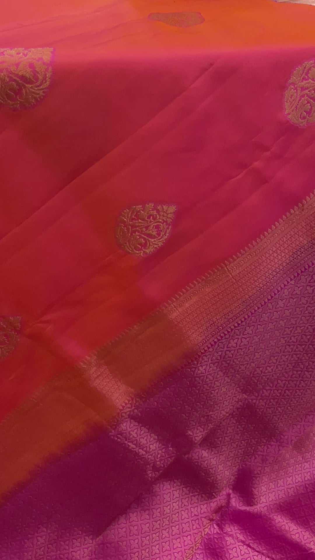 Exquisite Orange with Pink Dual shade | Soft Silk Saree | Silk Mark India Certified