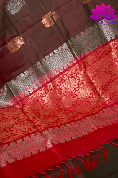 Brick Red Colour With Henna Green Dual Shade Borderless | Soft Silk Saree | Silk Mark India Certified - Shrees  Fashion Australia